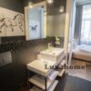 Bordura z otoczaków Black Sumatra Bordura z otoczaków Black Sumatra – pas na ścianie pod lustrem w łazience