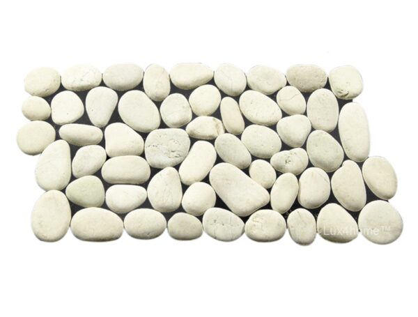 Bordura z otoczaków White Pebble Bordura z otoczaków White Pebble – wąski pas zaokrąglonych kamieni