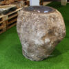 Umywalka z kamienia rzecznego SOLID PEDESTAL Umywalka z kamienia rzecznego SOLID PEDESTAL – nieregularna naturalna bryła na ekspozycji